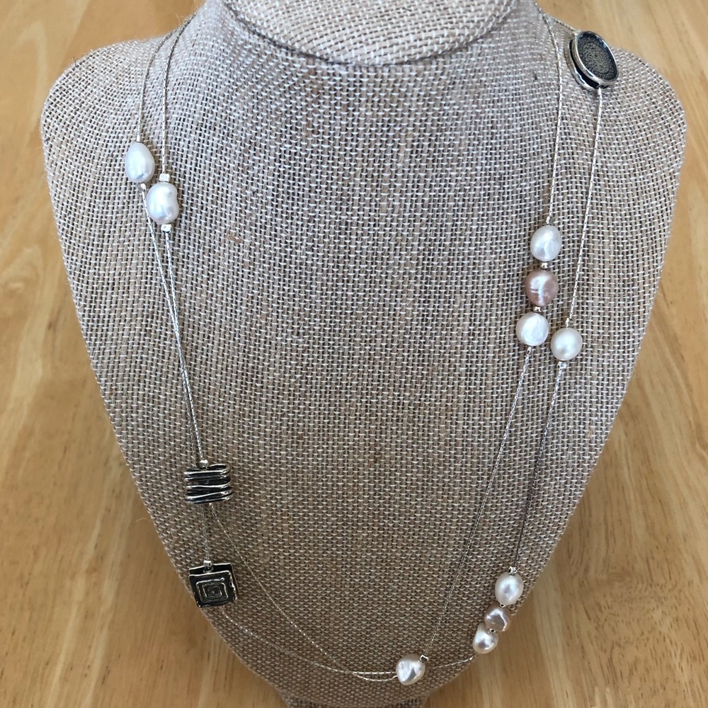 {{SOLD}} EUC 925 Passage to Israel Pearl Necklace - Picture 4 of 12